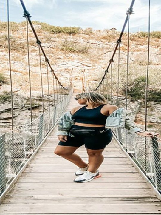 Ruta de senderismo de puentes colgantes de Chulilla y baño desde Valencia